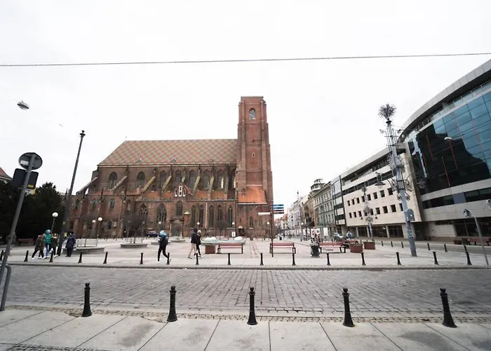 Lägenhet 4 On Martket Square - View - 150 M Town Hall